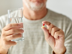 Właściciel dużej apteki internetowej ostrzega: uważaj na niebezpieczne oferty leków w sieci!