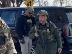 Krótki pobyt Gregory’ego Bovino w Chicago. Miał wyjechać z miasta w czwartek