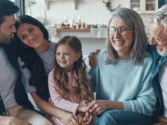 Nowy rok, nowe napięcia? Jak nie zgubić relacji w rodzinie, gdy wszyscy są przeciążeni