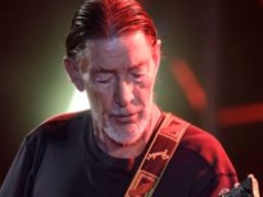 Przed Świętami każdy nuci ten hit. Chris Rea wcale nie stworzył go dla siebie