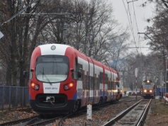 Warszawa Śródmieście sparaliżowana. Zderzyły się pociągi, opóźnienia rosną