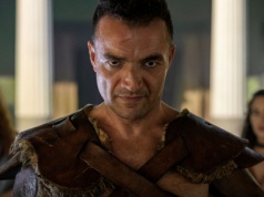 Spartacus: Dom Ashura (2025) - recenzja premiery serialu . Co by było gdyby...?