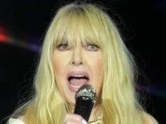 W ponad 100-letniej willi Maryli Rodowicz STRASZY! "Skrzypi podłoga, brzęczą kieliszki". Powiało chłodem?