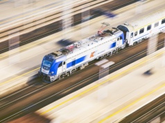 PKP Intercity dokłada wagony na święta. Dobrze, bo będzie tłok