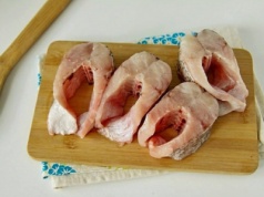 ​Tak sprawdzisz, czy karp jest świeży. Patrz na ten szczegół