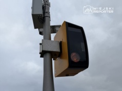 Fotoradar w Alejach Jerozolimskich ponownie zamontowany i już działa