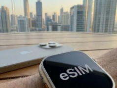 eSIM w telefonie i zegarku bez długiej umowy. Świąteczny prezent od Play