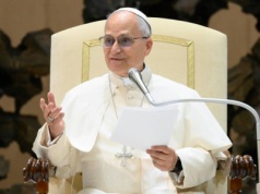 Leon XIV zasmucony postawą Rosji. Głowa Kościoła przestrzega przed wyścigiem zbrojeń