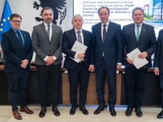 Pomorskie inwestuje w bezpieczeństwo kobiet w ciąży. Rusza program zdalnego monitoringu płodu