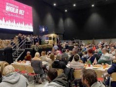 Byliśmy na Wigilii bez Samotności. "Tu dzieje się magia dobroci". ZDJĘCIA