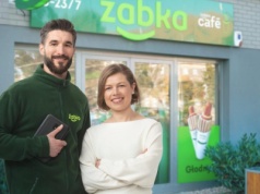 Własny biznes z Żabką: niski próg wejścia, kompleksowe wsparcie i perspektywy rozwoju