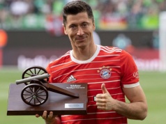 On nie tylko strzela gole. Lewandowski trafił do Księgi Rekordów Guinnessa
