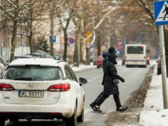 Czy można ruszyć zanim pieszy zejdzie z pasów? Polskie przepisy