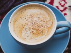 Syp codziennie do porannej kawy. Twój mózg wskoczy na wyższe obroty