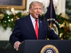 Świąteczne życzenia Trumpa brzmią jak żart. Padły wyzwiska