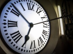 Amerykański zegar atomowy "zwolnił". Sytuacja już została opanowana