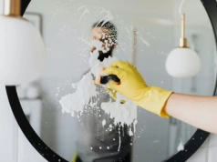 Jedna rzecz z apteki, a lustra i szkło lśnią jak nowe. Bez smug i chemii