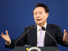 Prokuratura żąda 10 lat więzienia dla byłego prezydenta Korei Południowej. Tylko za jeden z zarzutów