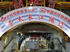 Chiny przesuwają granice inżynierii. Największa maszyna świata drąży 10 km tunel