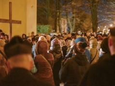 Kościół w liczbach: spadek praktyk religijnych i zaangażowania w diecezjach Górnego Śląska