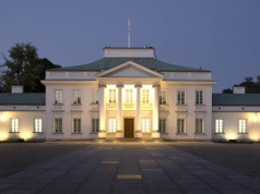 Prezydenci Nawrocki i Trump rozmawiali telefonicznie