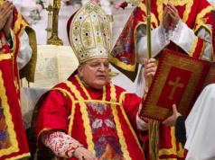 Kardynał Burke: Musimy być zwiastunami prawdy Bożego Narodzenia we wszystkim, co mówimy i czynimy