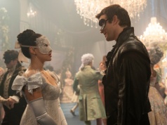 "Bridgertonowie" powracają z nowym sezonem. Fani mogą liczyć na wierność książkowemu oryginałowi