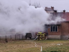 Makabryczne znalezisko w budynku objętym ogniem. Kolejny tragiczny pożar