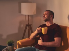 Przeciążona wątroba może zepsuć święta. Zobacz, jak zapobiec bólowi wątroby i jak łagodzić go naturalnymi metodami