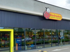 Za darmo w Biedronce 27 grudnia. "Produkty tylko dla osób 18+"