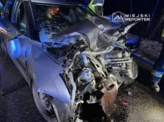 Pijany kierowca spowodował czołowy wypadek na DW631! Miał 2 promile. Droga zablokowana