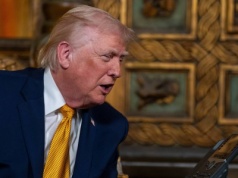 Donald Trump czeka na spotkanie z Zełenskim: Zobaczymy, co ma