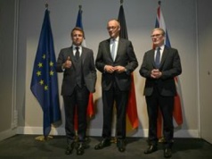 Starmer rozmawiał z Macronem i Merzem. "To kluczowy moment"