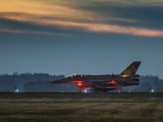 Polska poderwała myśliwce, zamknięto dwa lotniska. Wojsko wydało komunikat