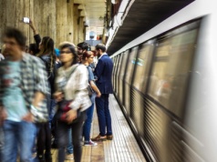 Francja: trzy kobiety dźgnięte nożem w paryskim metrze, podejrzany aresztowany