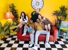 Sitcomy to ginący gatunek, a jednocześnie nadal są biznesowym filarem streamingu