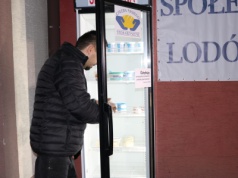 Masz nadmiar jedzenia po świętach? Nie wyrzucaj – podziel się!