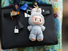 Co rządziło modą w 2025 roku? Oto 5 rzeczy, na punkcie których oszalał cały świat