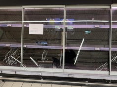 W Leclercu na Ursynowie zabrakło dziś mięsa. "Już Wam jedzenia po świętach zabrakło?"