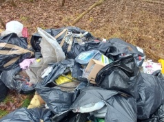 Nielegalne wysypisko w Bielanach. Straż Miejska szybko namierzyła sprawcę