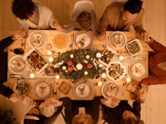 Co Polacy sądzą o wolnej Wigilii? Wyniki badania mogą zaskakiwać