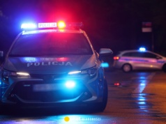 Auto wpadło do rzeki w Biłgoraju. Zaskoczenie policjantów