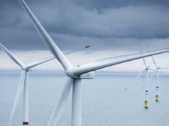 Rząd wstrzymuje projekty wiatrowe. Turbiny „oślepiają” radary, tworzą martwe strefy na morzu