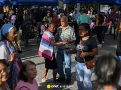 "To nie pierwszy raz, gdy święta mamy zepsute". Wenezuela między młotem Maduro a kowadłem Trumpa. "I tak będziemy się dobrze bawić"