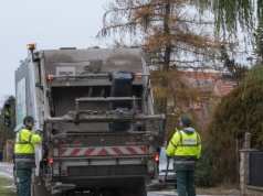Tyle zarabiają śmieciarze. Znacznie więcej płacą w Niemczech i Norwegii
