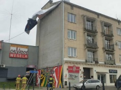 Silny wiatr nad Lubelszczyzną. Strażacy interweniowali na ul. 1 Maja