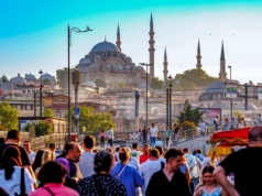 Nie ma drugiego takiego na świecie. Miasto kusi historią i pięknymi widokami. Turyści je kochają