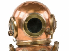 Narodowe Muzeum Morskie zakupiło kolekcję klasycznego sprzętu nurkowego