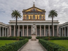 Rzym: Przedostatnie Drzwi Święte zostały zamknięte, u grobu św. Pawła