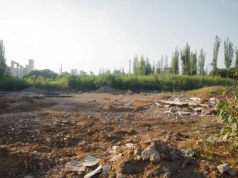 Sprzedaż działek z gospodarstwa a fiskus. Jakie jeszcze podatki mogą czekać rolnika?